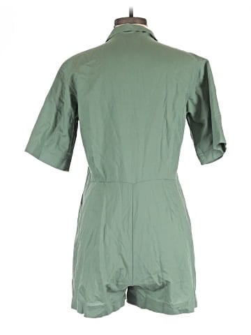 Uniqlo 3/4 Sleeve Button-Down Shirt (view 2)
