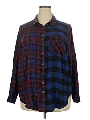 Torrid Long Sleeve Button-Down Shirt (view 1)
