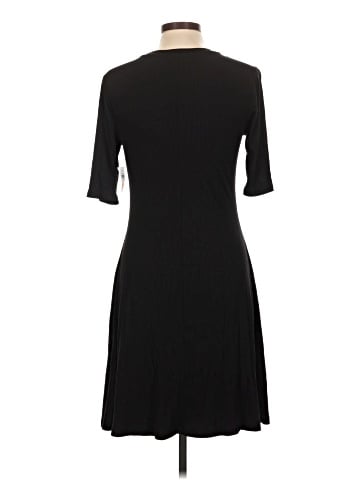 Old Navy Casual Dress (view 2)