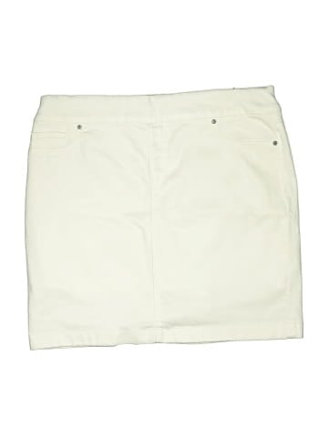 Chico's Khaki Shorts (view 1)