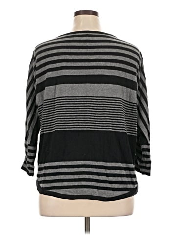 Market and Spruce Pullover Sweater (view 2)