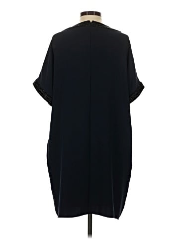 Carmen Marc Valvo Casual Dress (view 2)