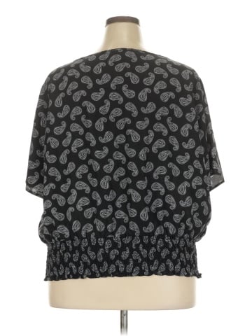 MICHAEL Michael Kors Short Sleeve T-Shirt (view 2)
