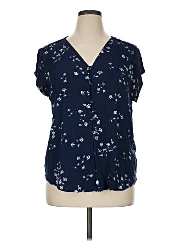 Liz Claiborne Short Sleeve Blouse (view 1)