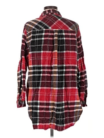 BDG Long Sleeve Button-Down Shirt (view 2)