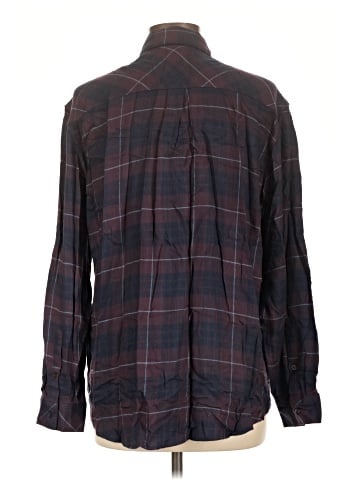 Market and Spruce Long Sleeve Button-Down Shirt (view 2)