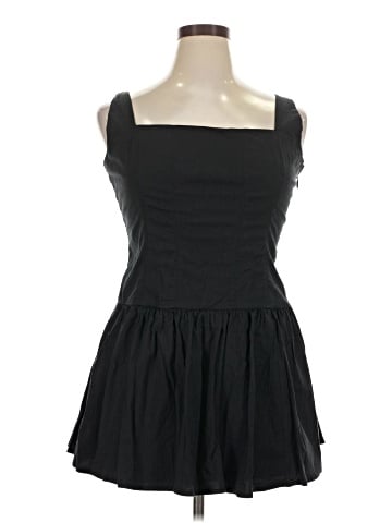 Abercrombie & Fitch Cocktail Dress (view 1)