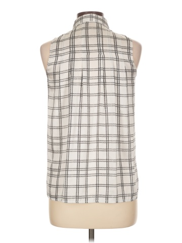 Forever 21 Sleeveless Button-Down Shirt (view 2)