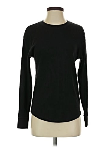 Time and Tru Long Sleeve T-Shirt (view 1)