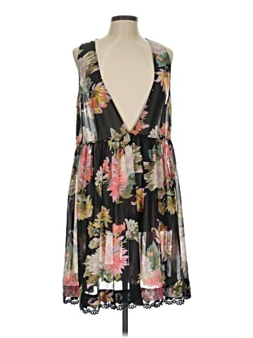 Maeve Cocktail Dress (view 1)
