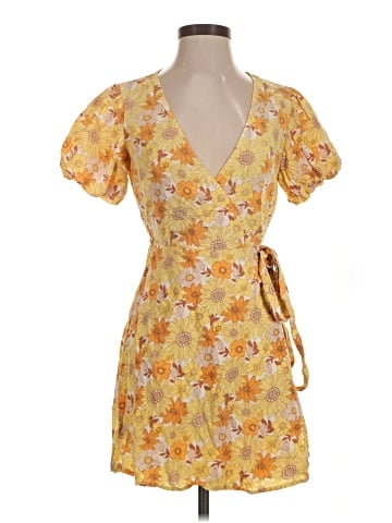 Forever 21 Casual Dress (view 1)