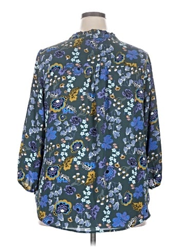 Carolina Belle 3/4 Sleeve Blouse (view 2)