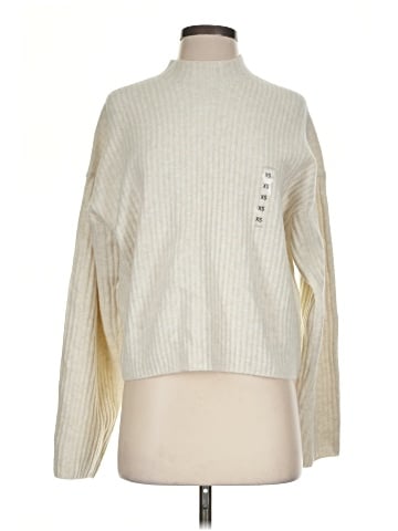 Uniqlo Turtleneck Sweater (view 1)