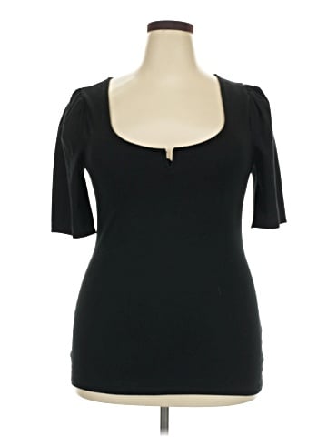 Torrid 3/4 Sleeve T-Shirt (view 1)