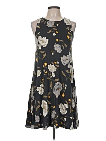 Old Navy Casual Dress (view 1)