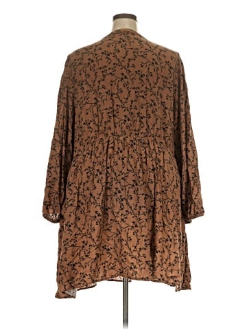 Ava & Viv Casual Dress (view 2)