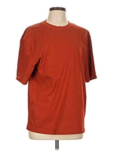 Lululemon Athletica Short Sleeve T-Shirt (view 1)