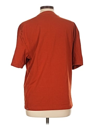 Lululemon Athletica Short Sleeve T-Shirt (view 2)