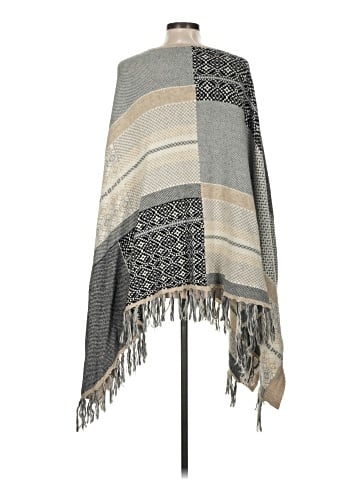 Sundance Poncho (view 2)
