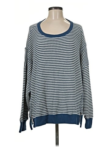 American Eagle Outfitters Pullover Sweater (view 1)