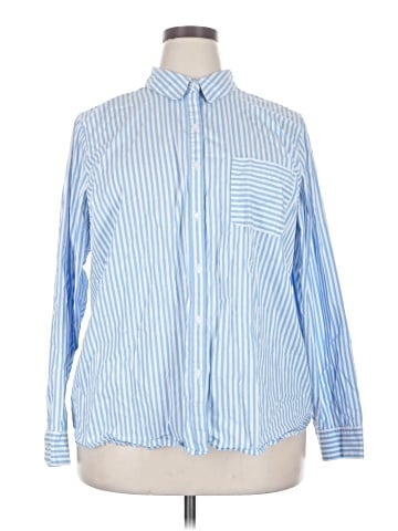 Croft & Barrow Long Sleeve Button-Down Shirt (view 1)