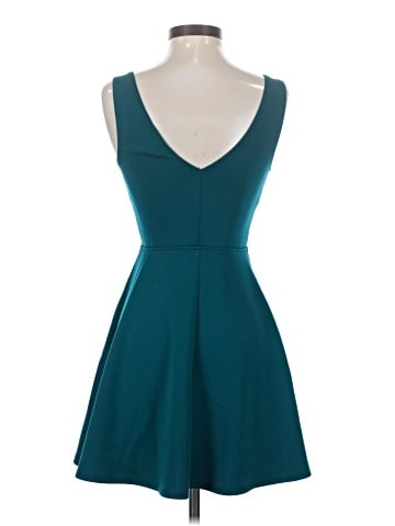 Forever 21 Cocktail Dress (view 2)