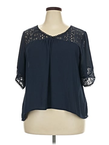 Xhilaration 3/4 Sleeve Blouse (view 1)