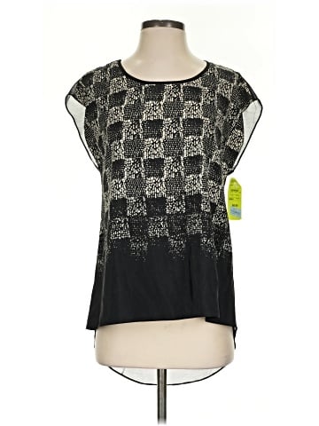 Jaye.e. Short Sleeve Top (view 1)