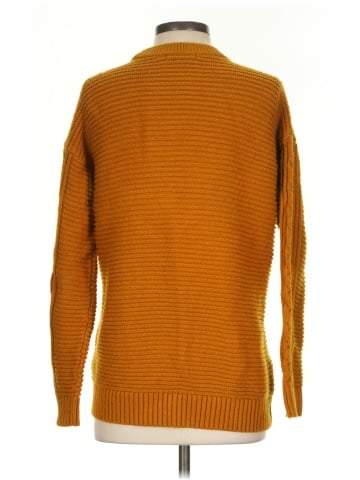 Uniqlo Pullover Sweater (view 2)