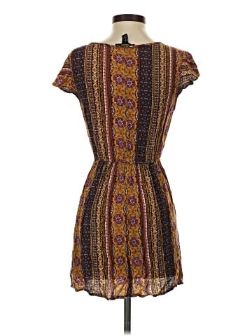 Forever 21 Casual Dress (view 2)