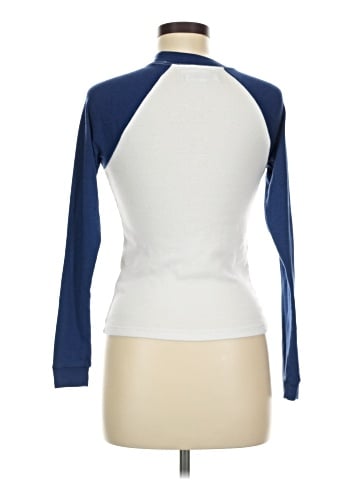 Urban Outfitters Long Sleeve T-Shirt (view 2)