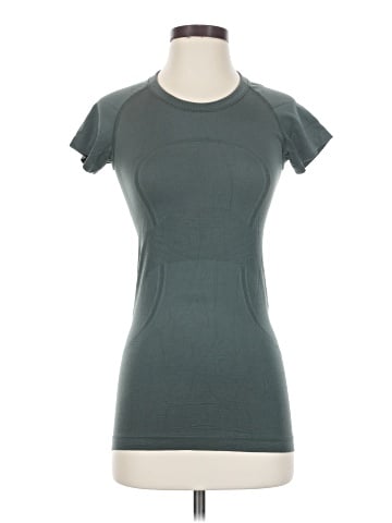 Lululemon Athletica Short Sleeve T-Shirt (view 1)