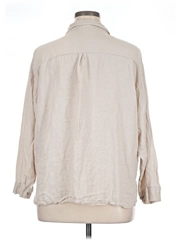 Blank NYC 3/4 Sleeve Button-Down Shirt (view 2)