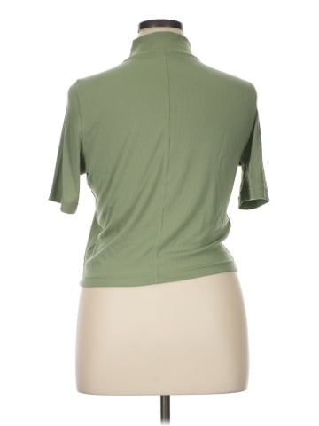 Nike Short Sleeve Turtleneck (view 2)