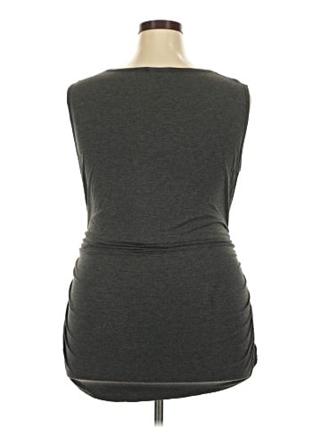 Smallshow Sleeveless T-Shirt (view 2)