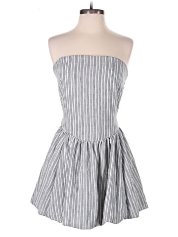 Urban Outfitters Casual Dress (view 1)