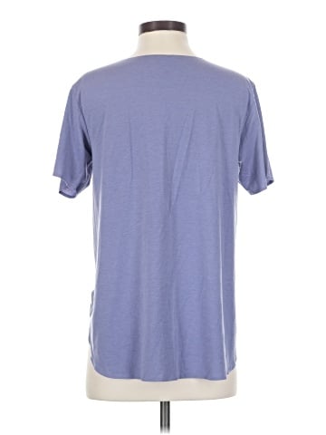 Uniqlo Short Sleeve T-Shirt (view 2)