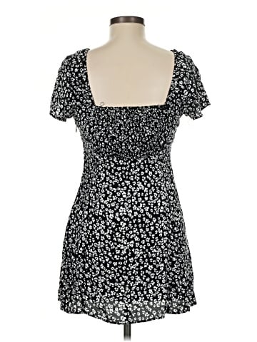 Bershka Casual Dress (view 2)