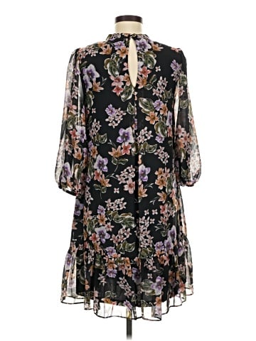Julia Jordan Casual Dress (view 2)