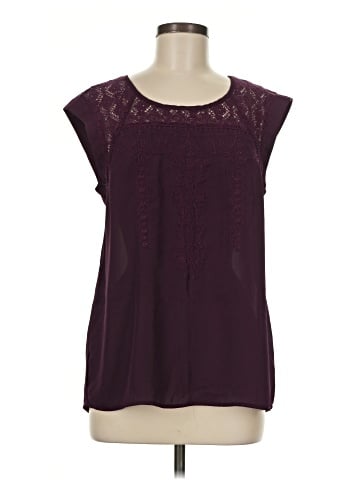 Maurices Sleeveless T-Shirt (view 1)