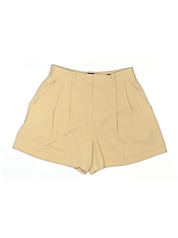 Gap Shorts (view 1)