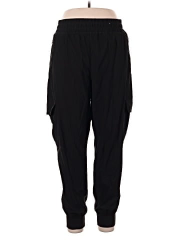 Active by Old Navy Cargo Pants (view 1)