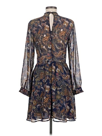 Sun & Shadow Casual Dress (view 2)