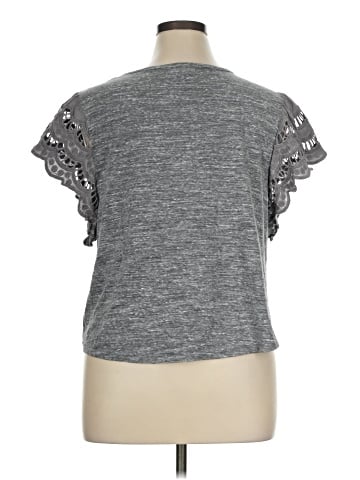 Maurices Short Sleeve Top (view 2)