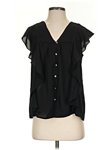 Maurices Sleeveless T-Shirt (view 1)