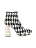 Betsey Johnson Houndstooth Ivory Ankle Boots Size 7 1/2 - photo 1