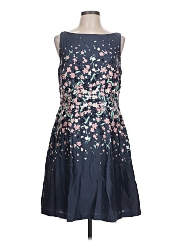 Ann Taylor LOFT Outlet Cocktail Dress (view 1)