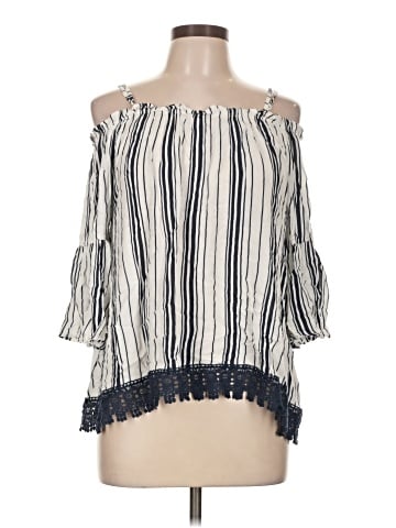 Crave Fame By Almost Famous 3/4 Sleeve Blouse (view 1)