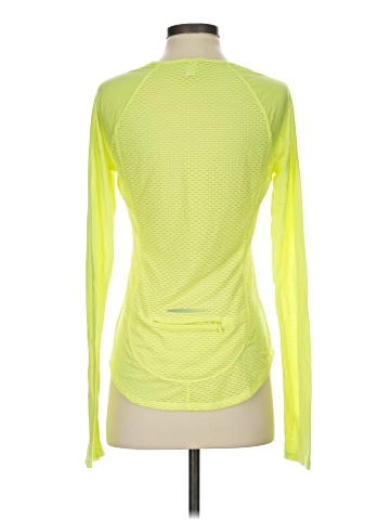 Under Armour Long Sleeve T-Shirt (view 2)