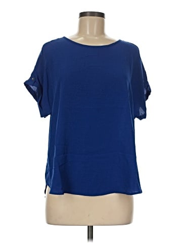 Maurices Short Sleeve T-Shirt (view 1)